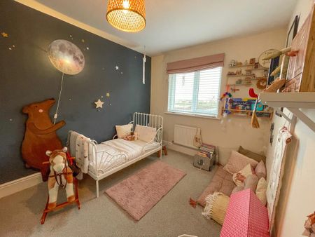 3 bedroom detached house to rent - Photo 5