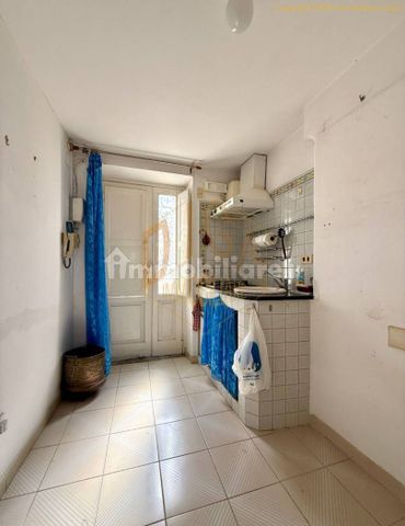 Monolocale ottimo stato, quarto piano, Sorrento - Photo 4