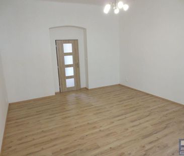 Pronájem bytu 2+kk 55 m2 - Fotografie 2