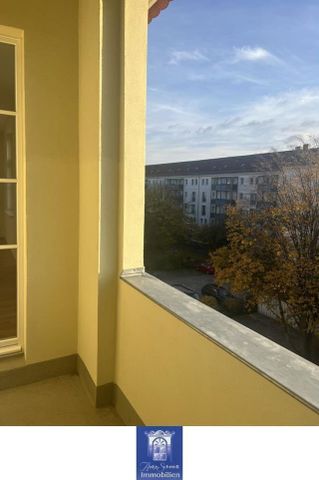 GemÃ¼tliche Wohnung mit Loggia und groÃzÃ¼gigem Wohnzimmer! - Photo 4