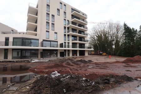 BEN-appartement (98,5 m²) op de 4de verdieping met terras, ondergrondse autostaanplaats en berging. - Foto 3