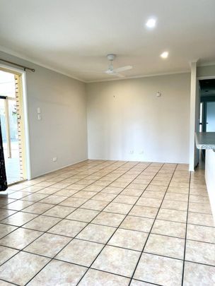 LARGE FAMILY HOME IN RURAL VIEW - Photo 1