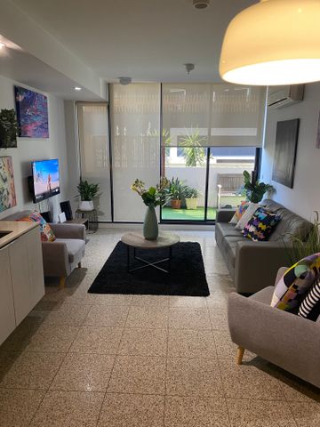 South Yarra - Photo 4