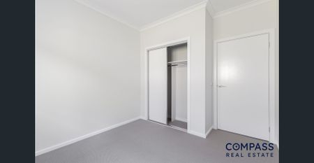 Spacious Family Home - Photo 4