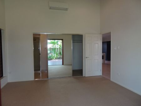 "Make the Most of Beach-Side Living..." - Photo 3