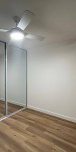 Renovated 1 bedroom flat under affordable housing for lease - Photo 4