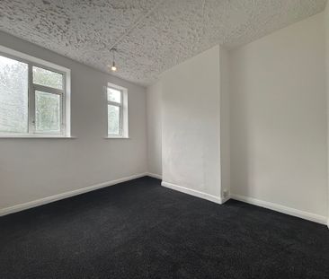Jubilee Cresent, Radford - Photo 4