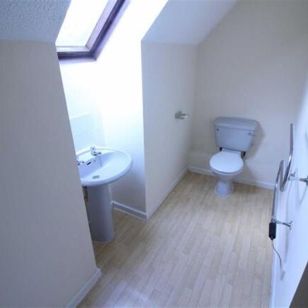 2 bedroom maisonette to rent Bergamot Gardens, Walnut Tree, Milton Keynes, MK7 - Photo 1