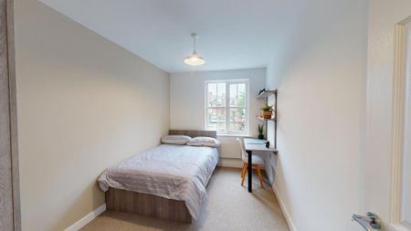 2 bedroom flat to rent - Photo 3