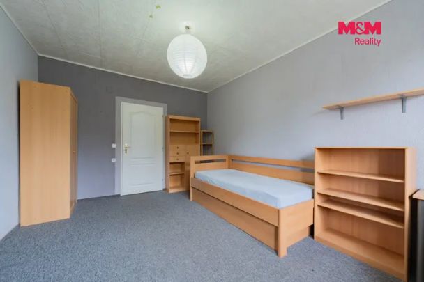 Pronájem bytu 3+1, Františkovy Lázně, ul. Otakara Březiny - Photo 1