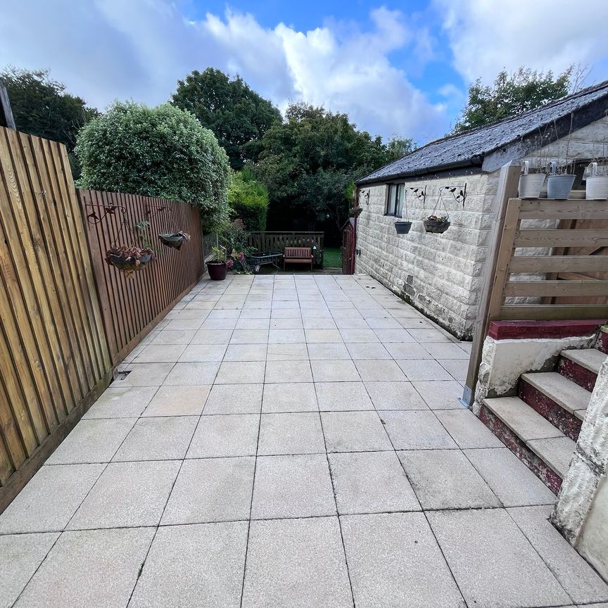 Lon Pen Y Coed, Cockett, Swansea, SA2 0YE - Photo 1