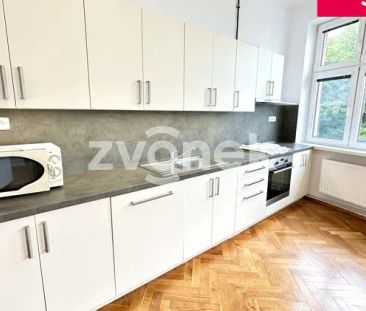 Pronájem bytu 3+1 v centru Zlína, ul. Soudní ( Náměstí Míru ) - Photo 2