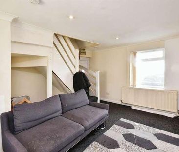 Railway Street, Cardiff, CF24 - Photo 6