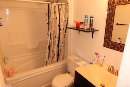 For Lease - 242 Oakdale Avenue Unit# 201, St. Catharines, Ontario - Photo 3