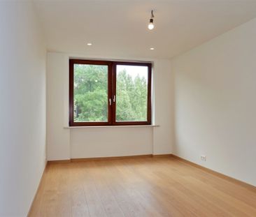 Groot, recent vernieuwd appartement - Photo 4