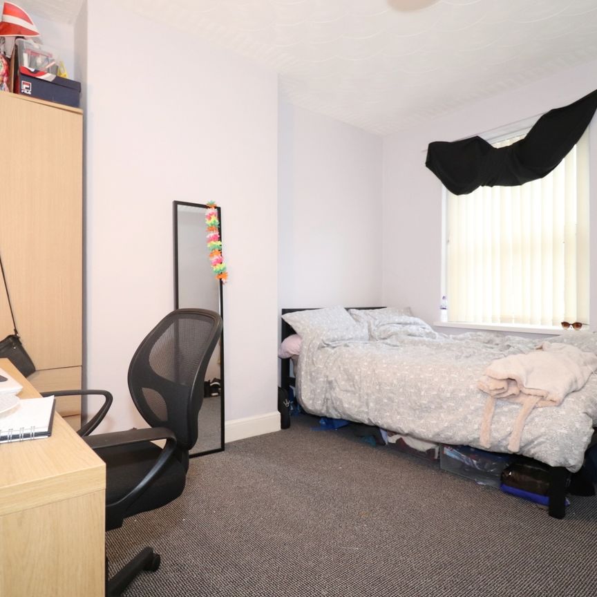 Bedford Street, Cathays - Photo 1