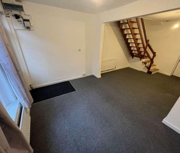 Cambria Street, Griffithstown, Pontypool, NP4 - Photo 4