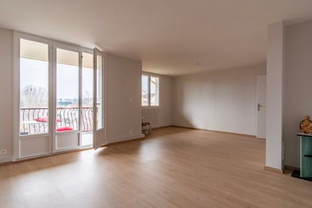 APPARTEMENT T3 A LOUER - Photo 2
