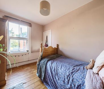 3 bedroom terraced house to rent - Photo 4