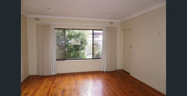 Lovely Single Storey Unit in Small Group - Photo 1