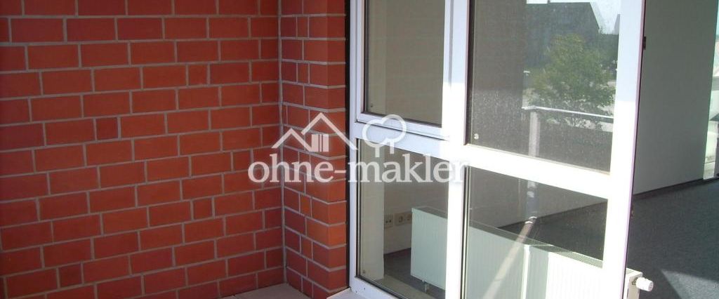 Helle, gepflegte 2 ZKBB Wohnung mit Einbauküche und Stellplatz in Hermsdorf (Börde) - Photo 1