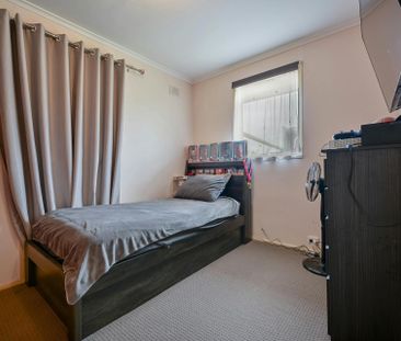 7 Ferry Street - Photo 4