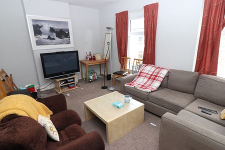 Coburn Street, Cathays - Photo 2