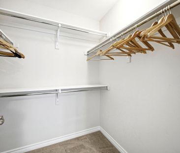 For Lease - 362 Aphelion Crescent, Barrhaven, Ontario - Photo 5