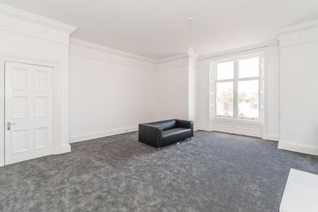 5 bedroom flat share to rent - Photo 2