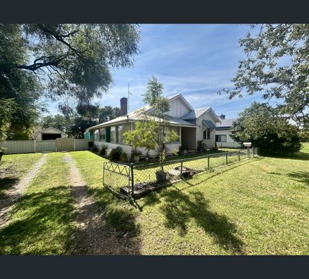 38 Henry Street, Gunnedah, NSW 2380 - Photo 2