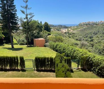 Casa adosada de alquiler en Atalaya Hill-club, 1, La Alquería - Photo 5