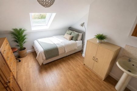Malone Avenue, Room 5, R6 & R7. All Bills Included, Belfast, BT9 6ER - Photo 4