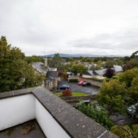 Apartment to rent in Dublin, Gilford Rd - Photo 4