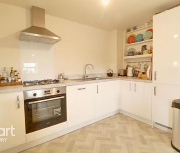 2 bedroom apartment to rent - Photo 4