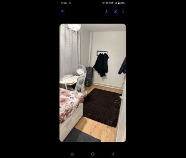 Room in a Shared House, Clifford Road, E16 - Photo 1