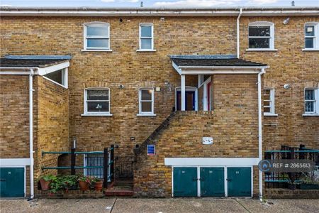 1 bedroom maisonette to rent - Photo 5