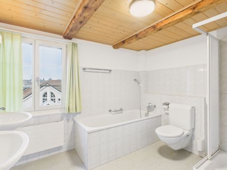 Grosszügiges 5.5-Zimmer Einfamilienhaus in Kirchberg SG - Photo 3