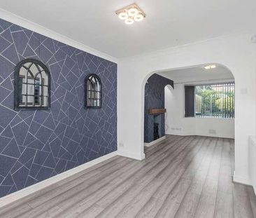 Fearnhead Lane, Fearnhead, WA2 - Photo 1