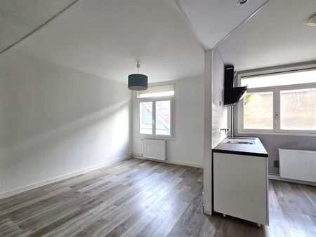Location Appartement 2 pièces 41m² TROYES 10000 - Photo 3
