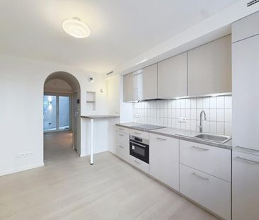 Appartement te huur in Ixelles - Photo 5
