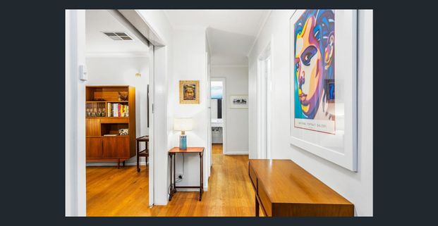 FAMILY LIVING CLOSE TO THE BEACH! - Photo 1