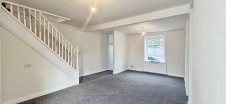 Walters Road, NEATH - Photo 3