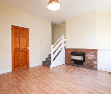 Terraced House in Collingwood Street, Denton Holme - Photo 6
