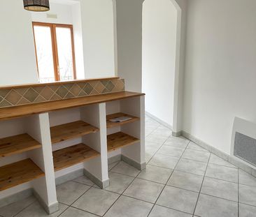 Location Appartement 1 pièce 22m² LABEGUDE 07200 - Photo 6