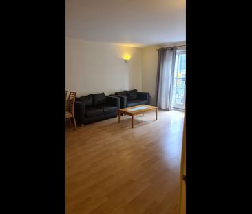 2 Bed Flat, Stockwell Road, SW9 - Photo 1