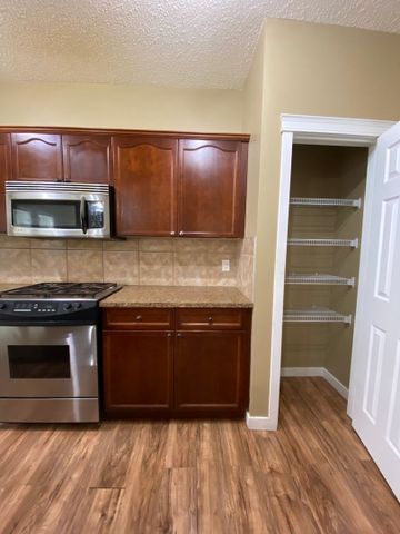 For Rent – Main Floor Home in Bridlewood (82 Bridleridge Green SW, Calgary) - Photo 5