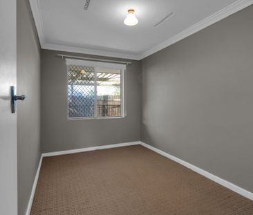 Cosy 2-Bedroom Home in Prime Gosnells Location! - Photo 5