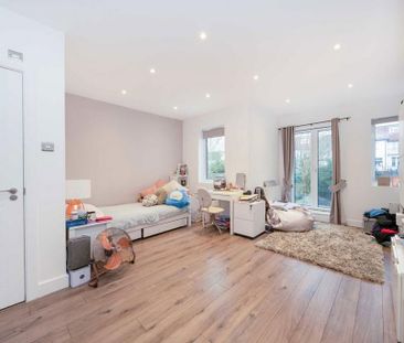 5 bedroom detached house to rent - Photo 5