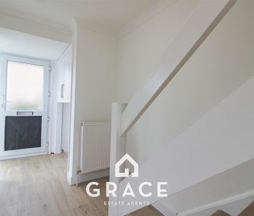 3 bedroom house to rent - Photo 3