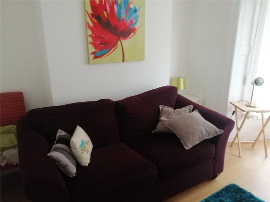 4 bedroom terraced house to rent - Photo 1